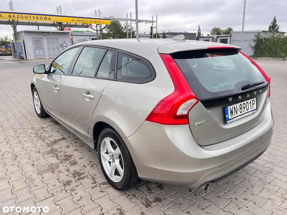 Volvo V60 D3 Drive-E Base - 3