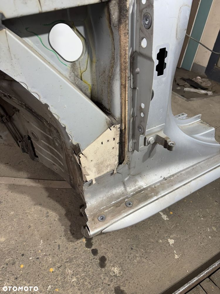 PODŁUŻNICA FARTUCH PRZEDNIA CWIARTKA PRAWA LEWA PRÓG AUDI A5 8T 8F LIFT - 8