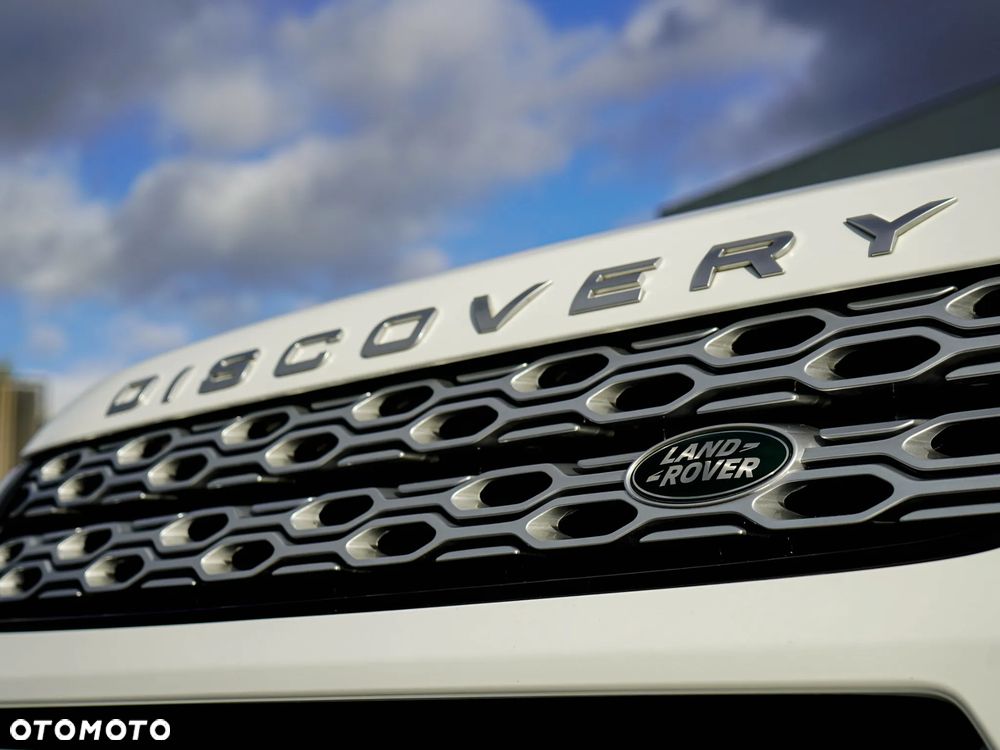 Land Rover Discovery Sport 2022 photo 2