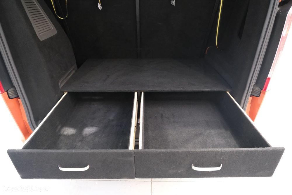 Ford Tourneo Custom 2.0 EcoBlue L2 Shuttle Bus Titanium Sel.Shift - 23