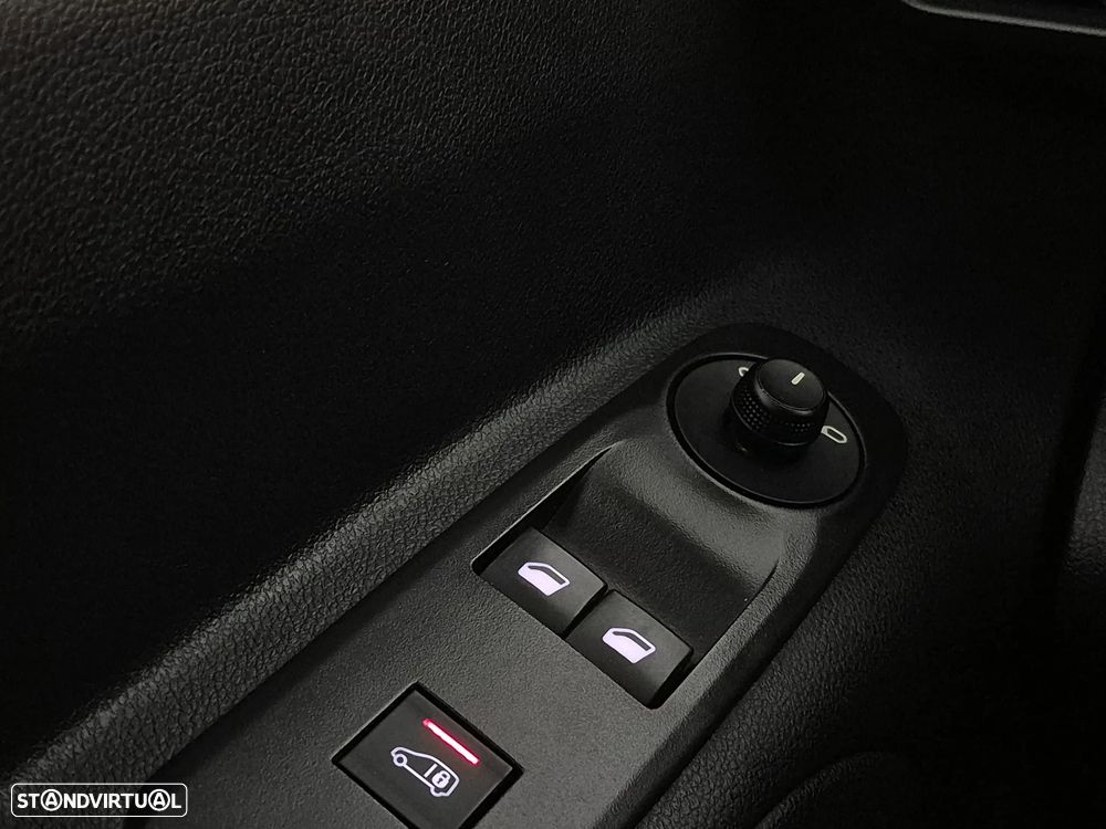 Opel Combo - 97.000KM - 2021 | GARANTIA | NACIONAL - 17