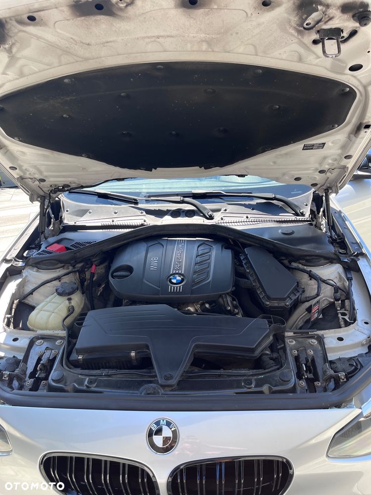 BMW Seria 1 118d - 13