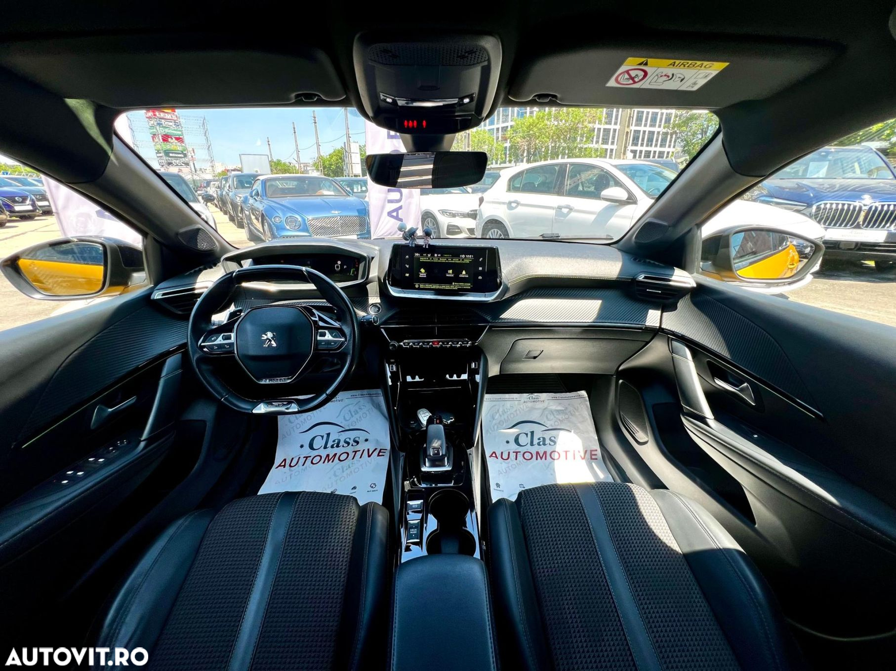 Peugeot 208 1.2 L PureTech STT EAT8 GT Line - 4