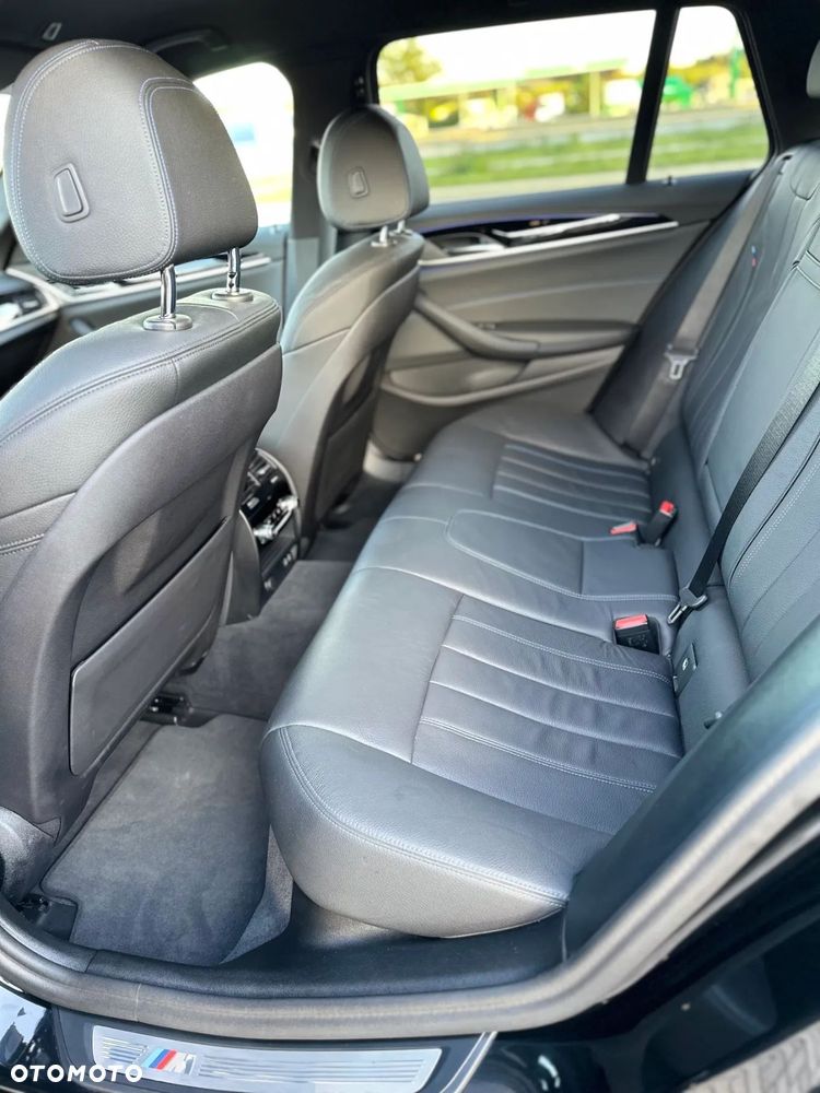 BMW Seria 5 530d xDrive Luxury Line - 14