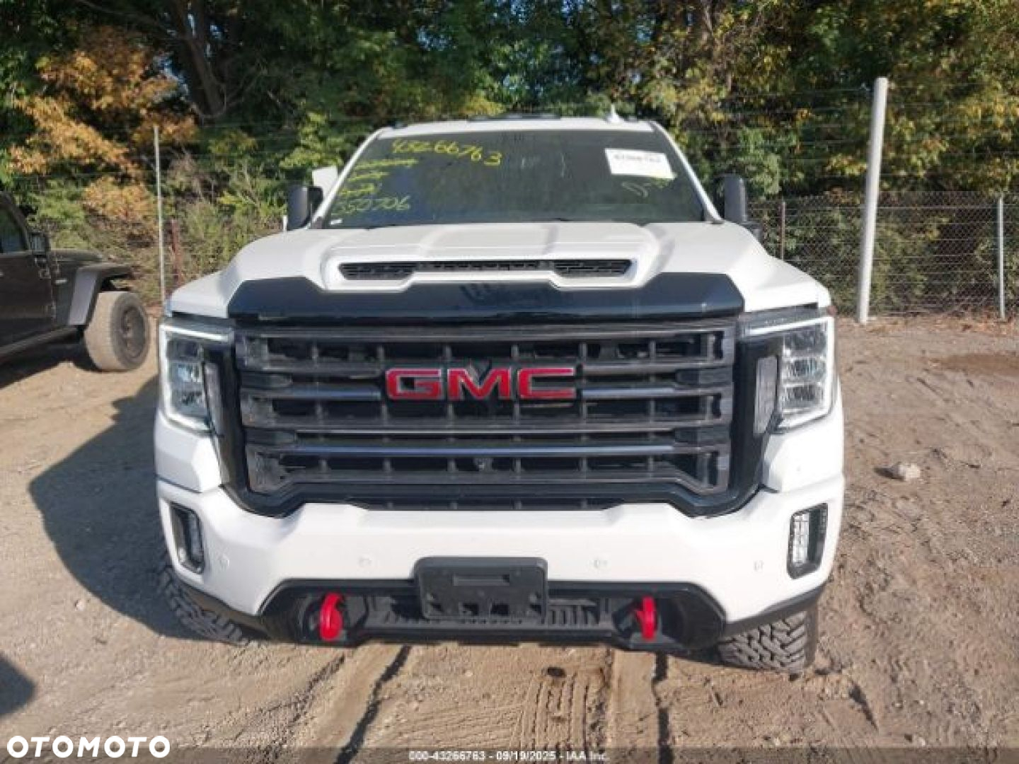 GMC Sierra - 8