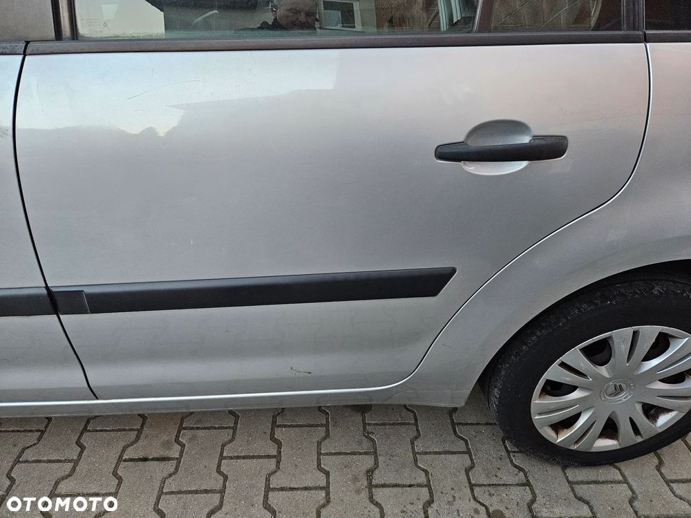 Citroen C4 Grand Picasso I drzwi tyl tylne prawe EZRC - 6