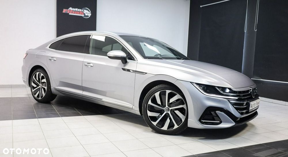 Volkswagen Arteon 2.0 TSI R-Line DSG - 2