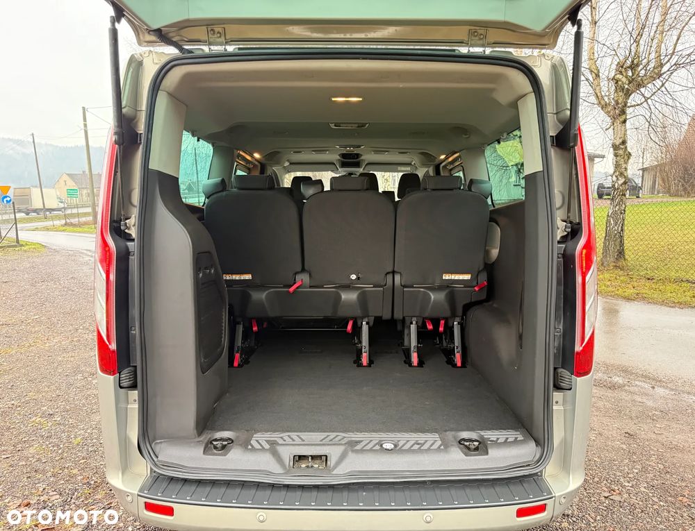 Ford Tourneo Custom 2.0 TDCi L2 Titanium - 32