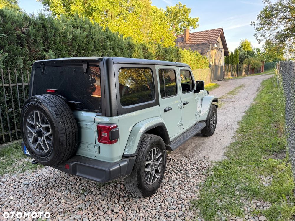 Jeep Wrangler - 9