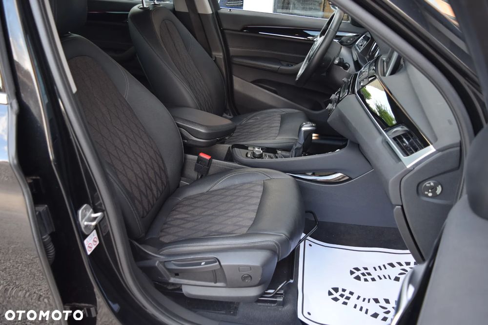 BMW X1 xDrive25d Sport Line sport - 40