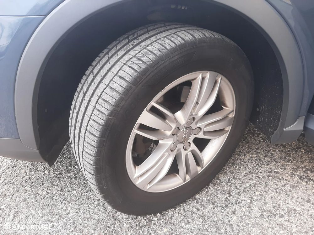 Audi Q3 2.0 TDI quattro Design S tronic - 16