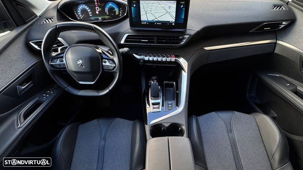 Peugeot 3008 - 13