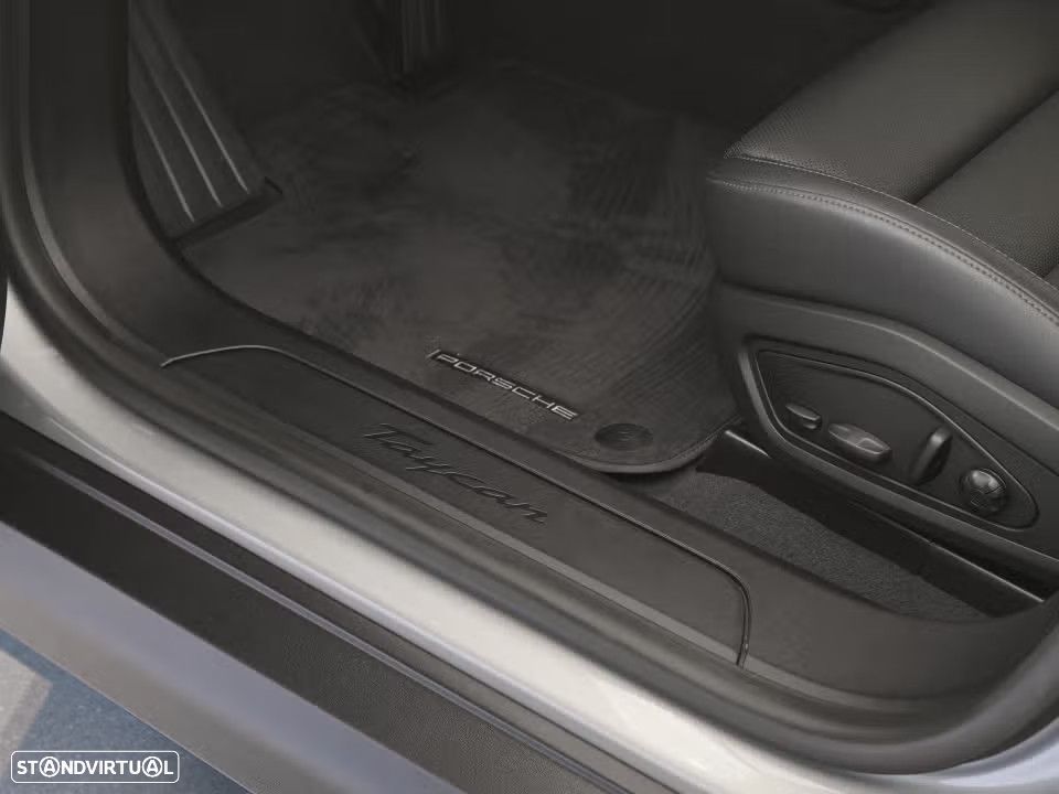 Porsche Taycan Standard - 23
