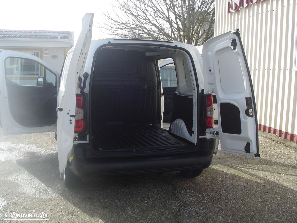 Toyota Proace City 1.5D L1 Exclusive - 19