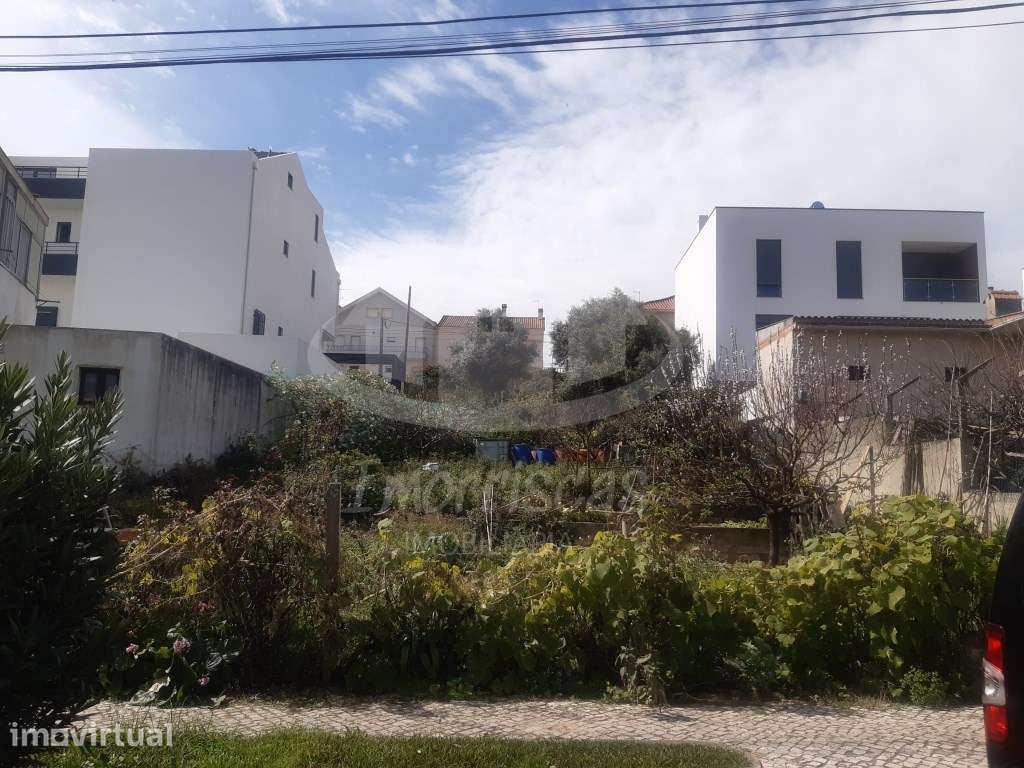 Terreno com 280 m² e projeto no Bairro das Maroitas, São João da Talha - Grande imagem: 5/11