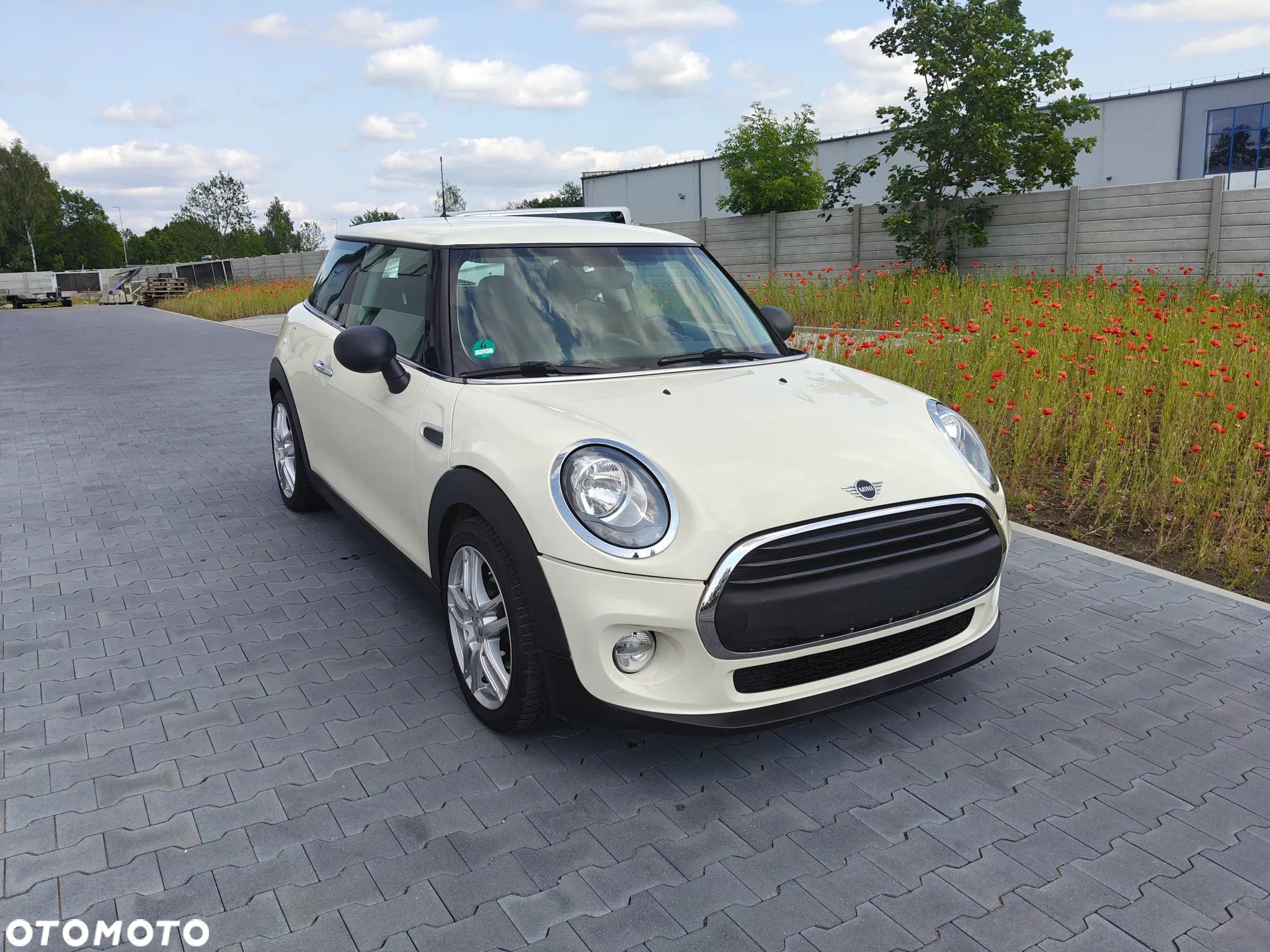 MINI ONE First - 1