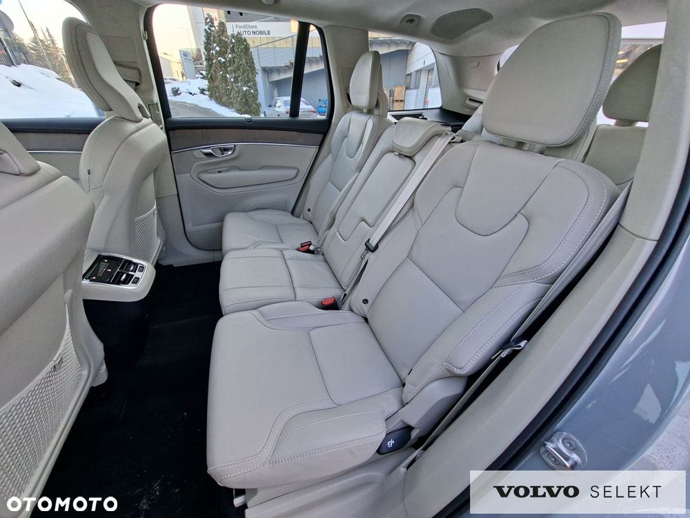 Volvo XC 90 - 11
