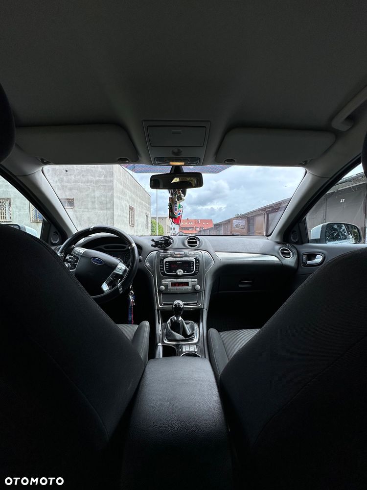Ford Mondeo 2.0 TDCi Trend - 9