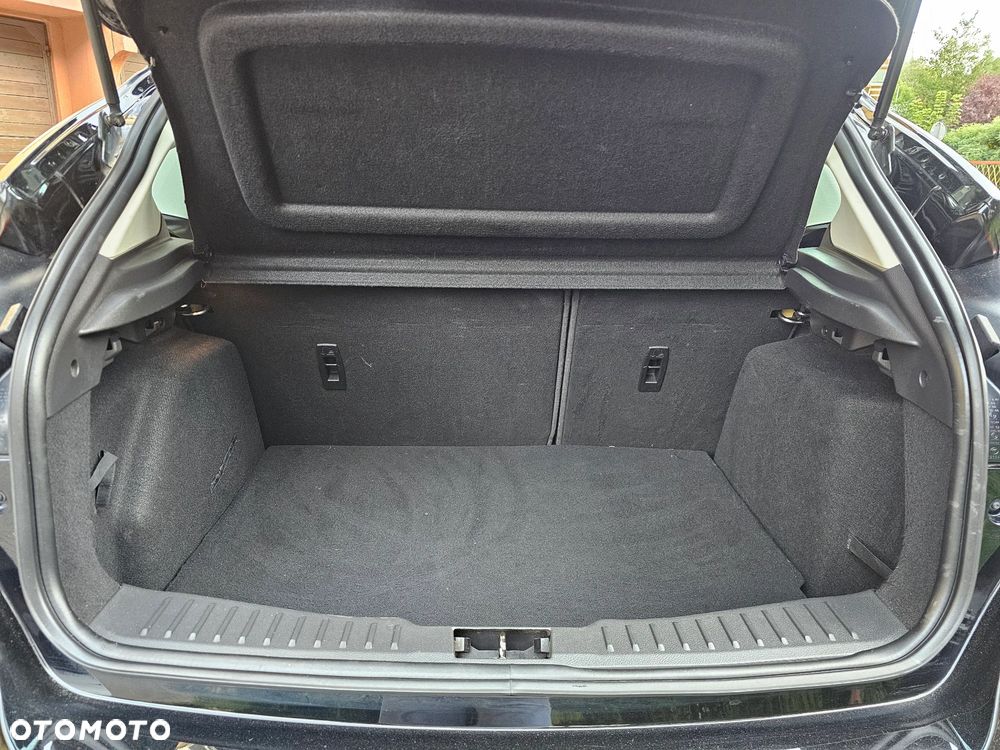 Ford Focus 1.0 EcoBoost SYNC Edition ASS - 20
