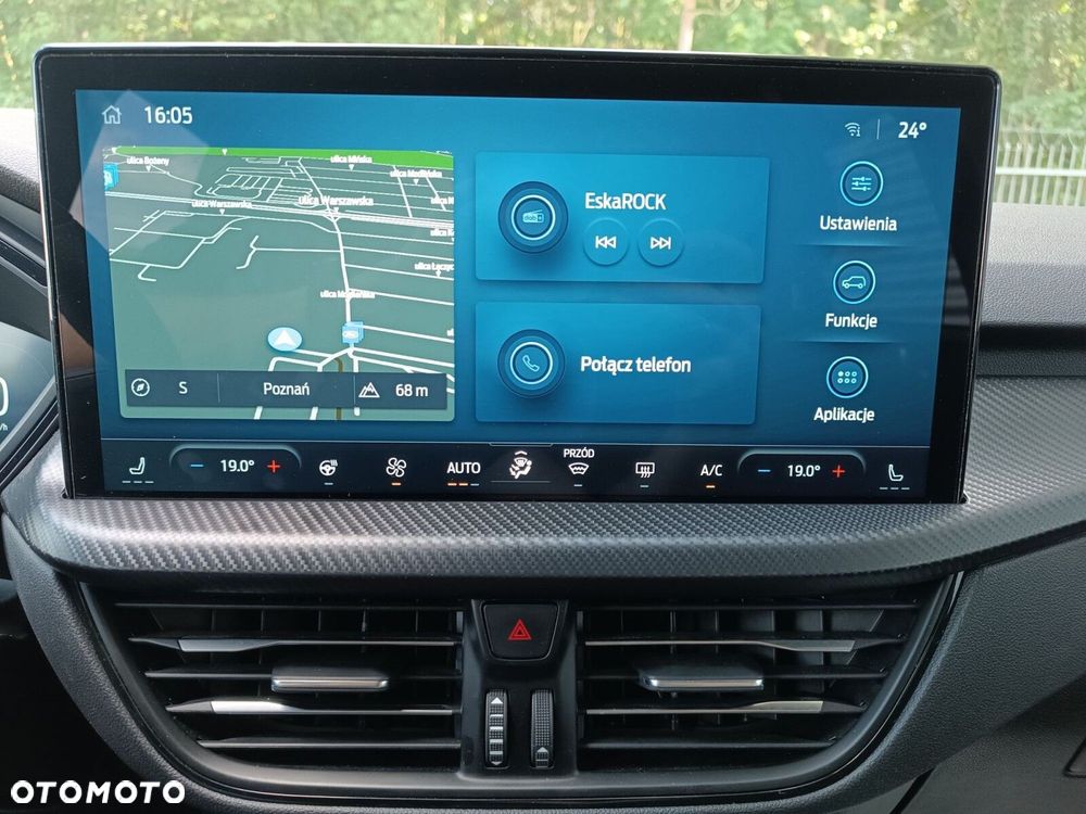 Ford Kuga - 17