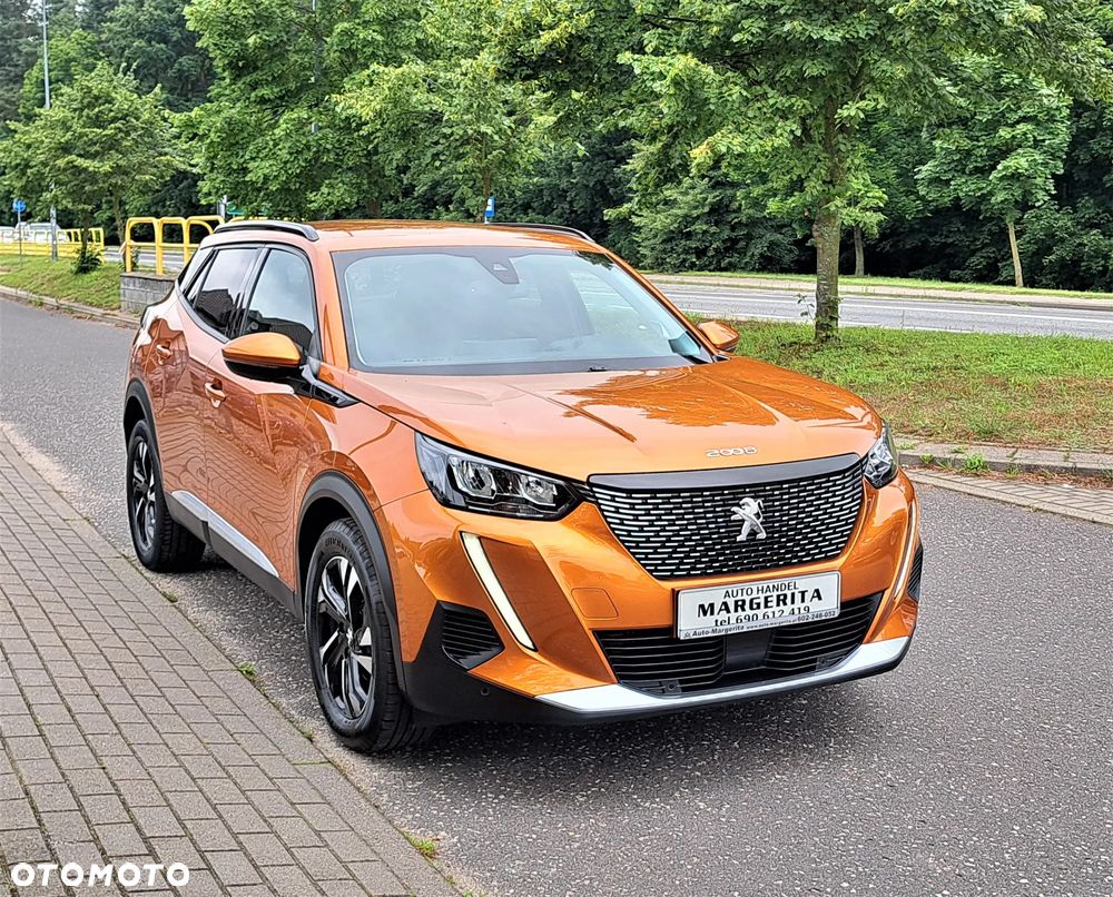 Peugeot 2008 1.2 Pure Tech GPF Allure S&S - 16
