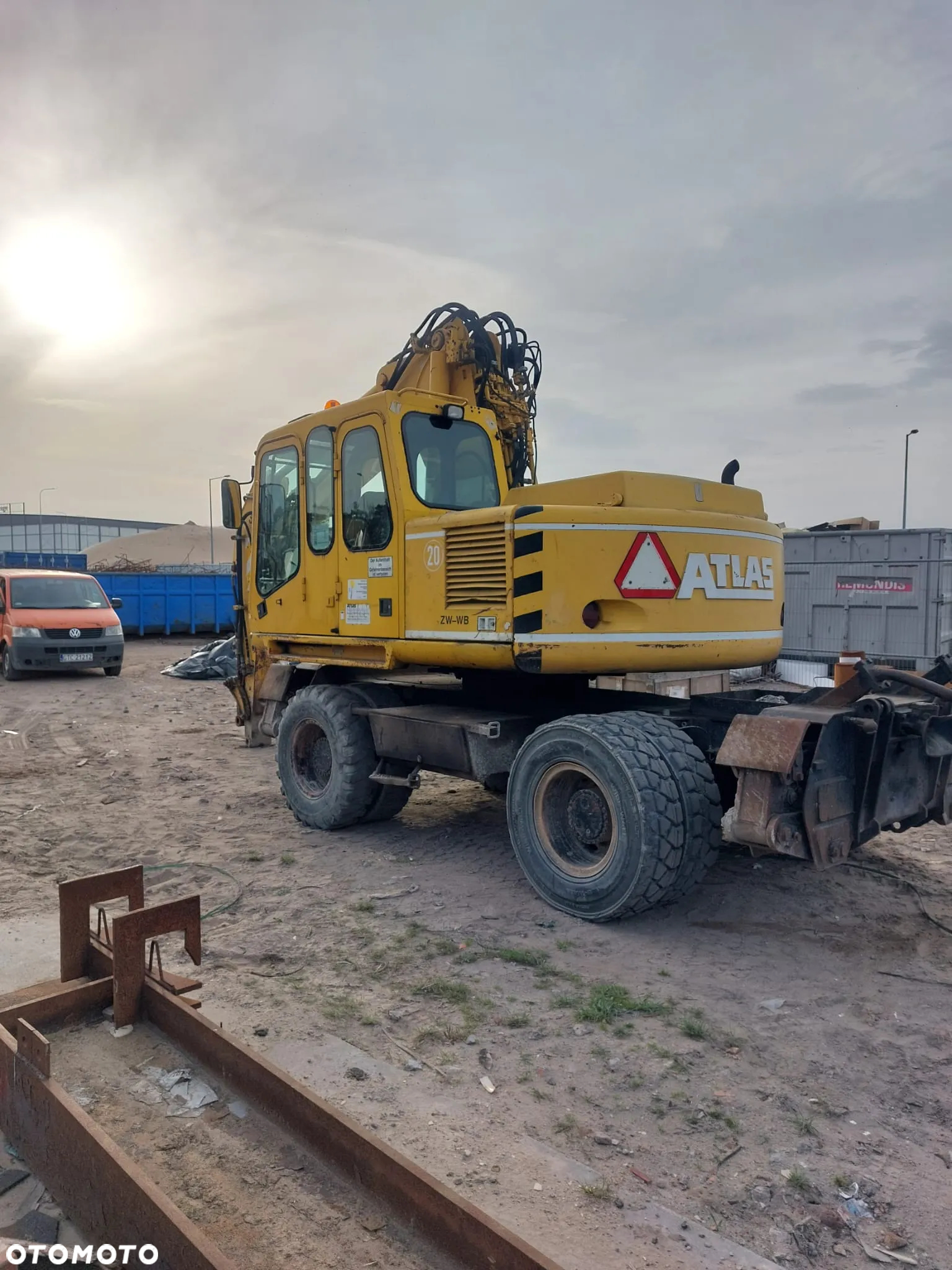 Atlas Atlas 1604 - 4