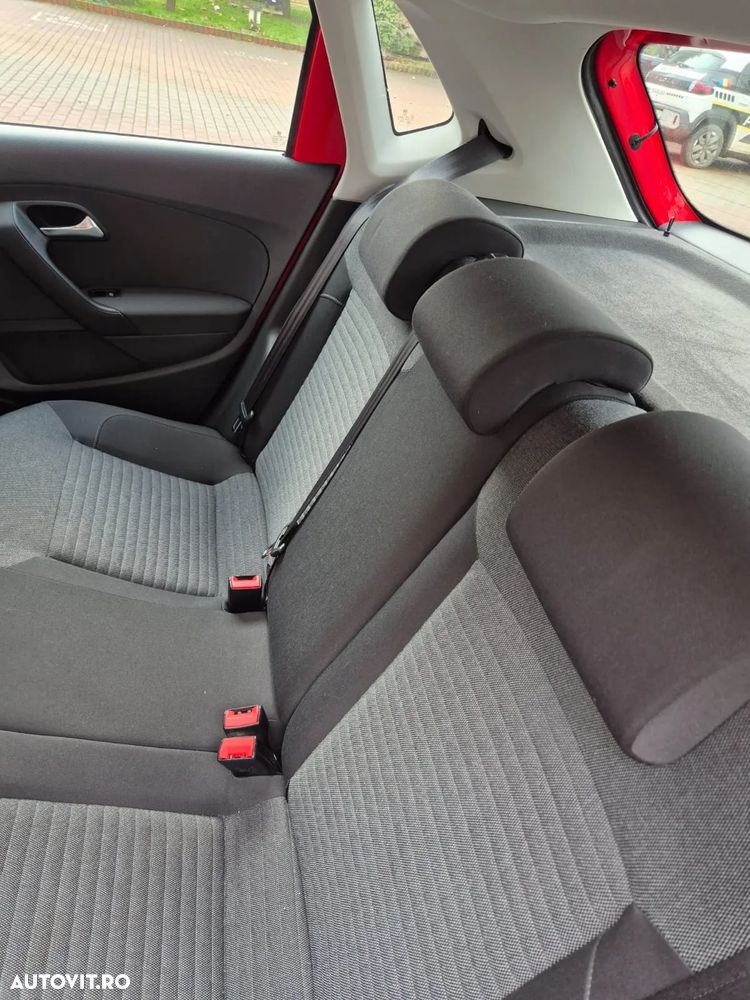 Volkswagen Polo - 14