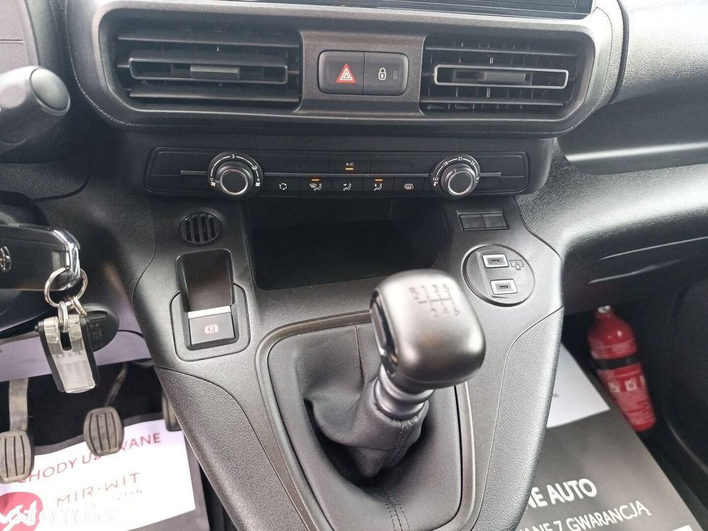 Toyota PROACE CITY - 27