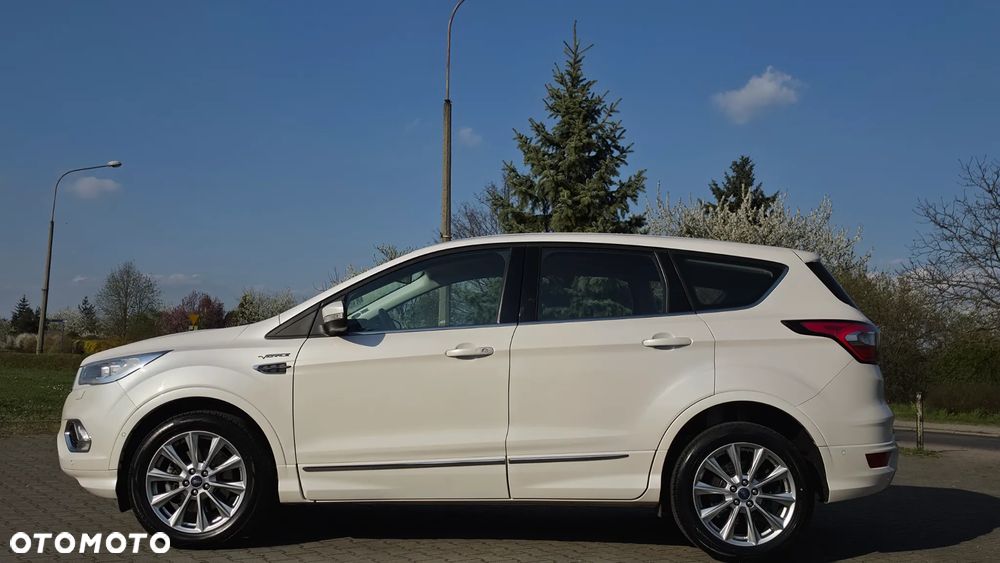 Ford Kuga - 11