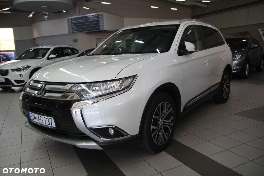 Mitsubishi Outlander 2.0 Intense 4WD CVT - 1