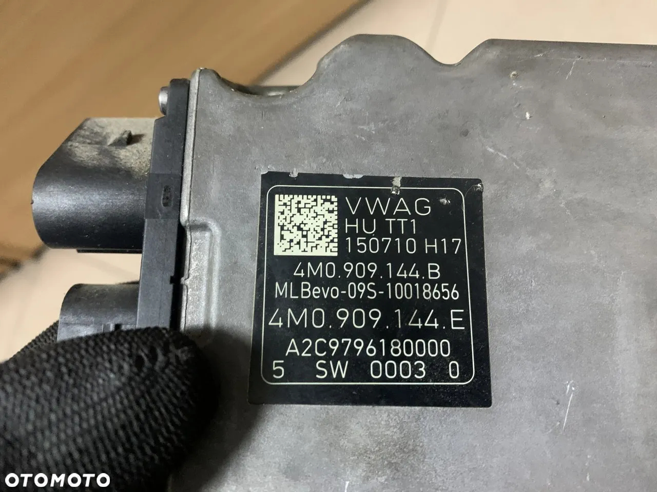 Moduł sterownik przekładni kierowniczej maglownicy Audi Q7 4M0909144E 4M0909144B - 4
