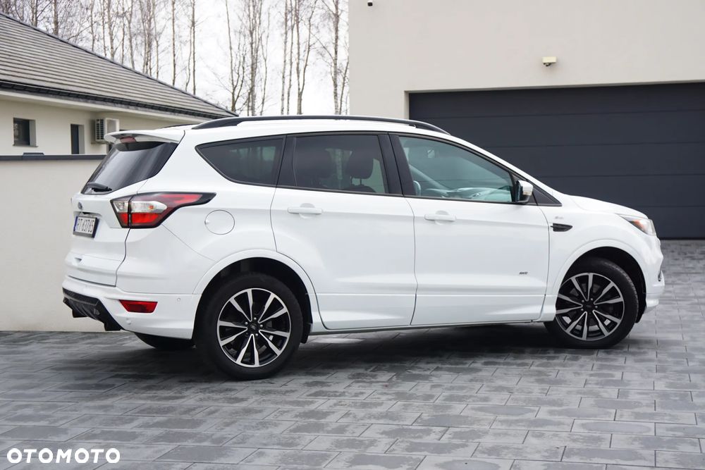 Ford Kuga 2.0 TDCi AWD ST-Line - 14
