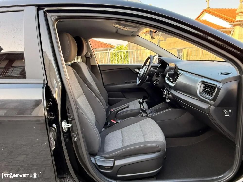 Kia Stonic - 15