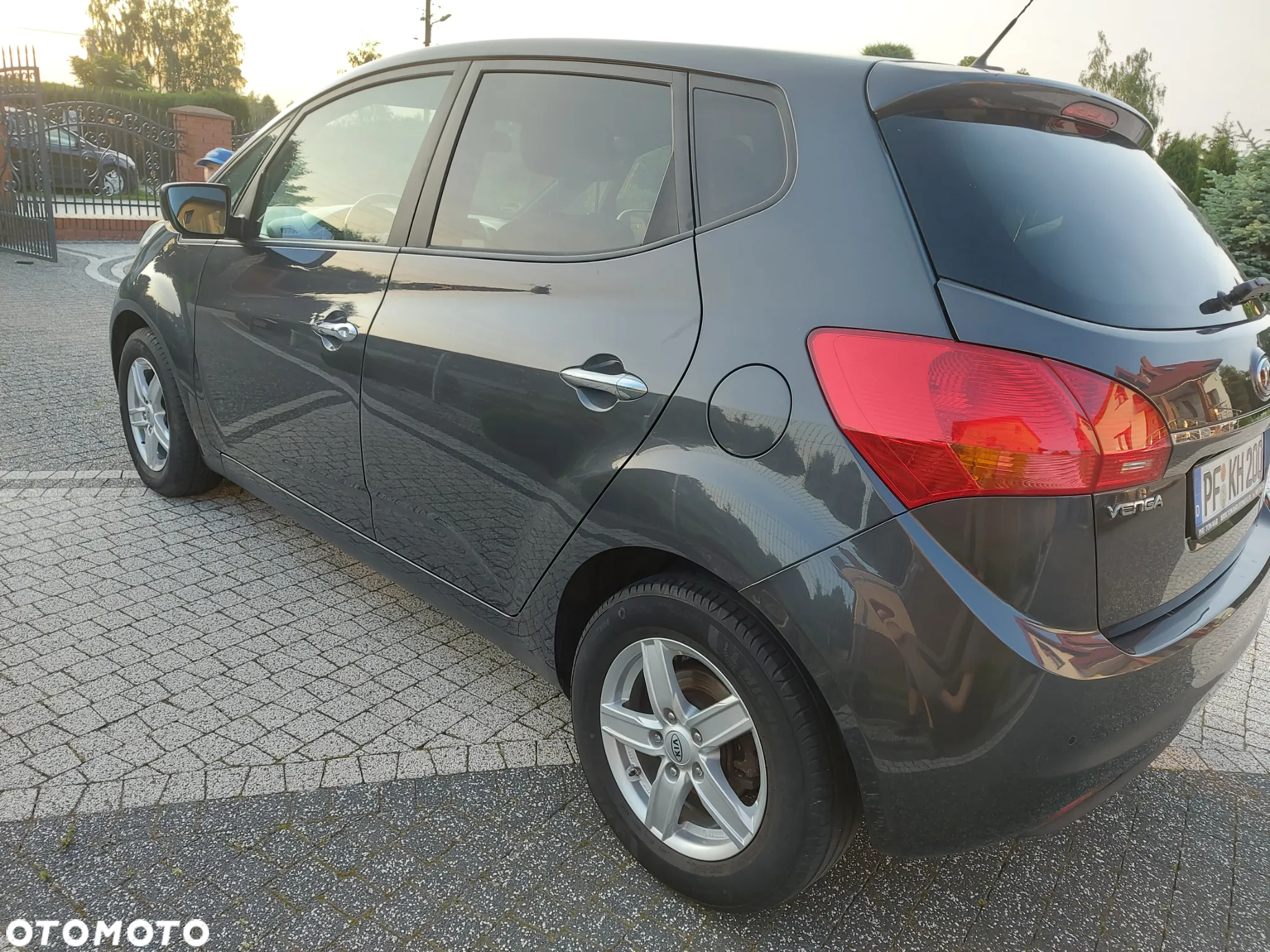 Kia Venga 1.6 CRDi 128 Edition 7 - 6