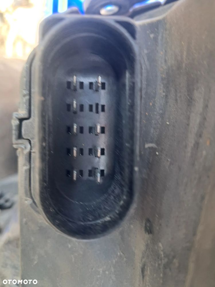 Volkswagen Passat B5 Lampa przednia lewa prawa Europa - 8