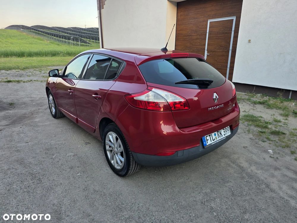 Renault Megane ENERGY TCe 115 Start & Stop Authentique - 5