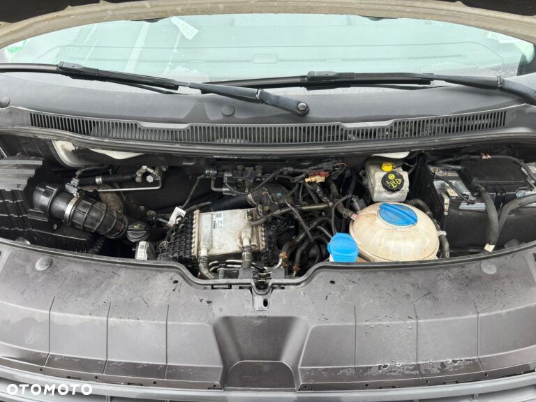 Volkswagen Transporter T6 - 12
