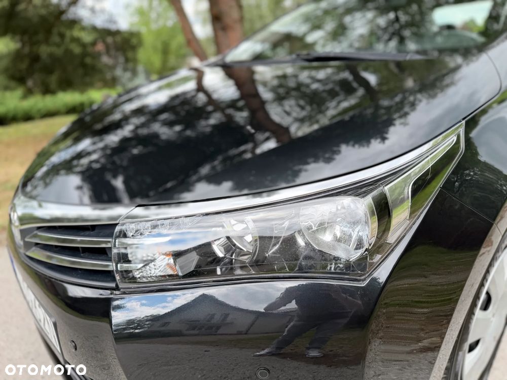 Toyota Corolla 1.6 Comfort - 32