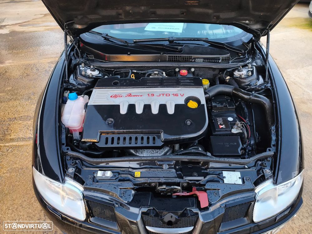 Alfa Romeo GT 1.9 JTD M-JET Blackline - 21