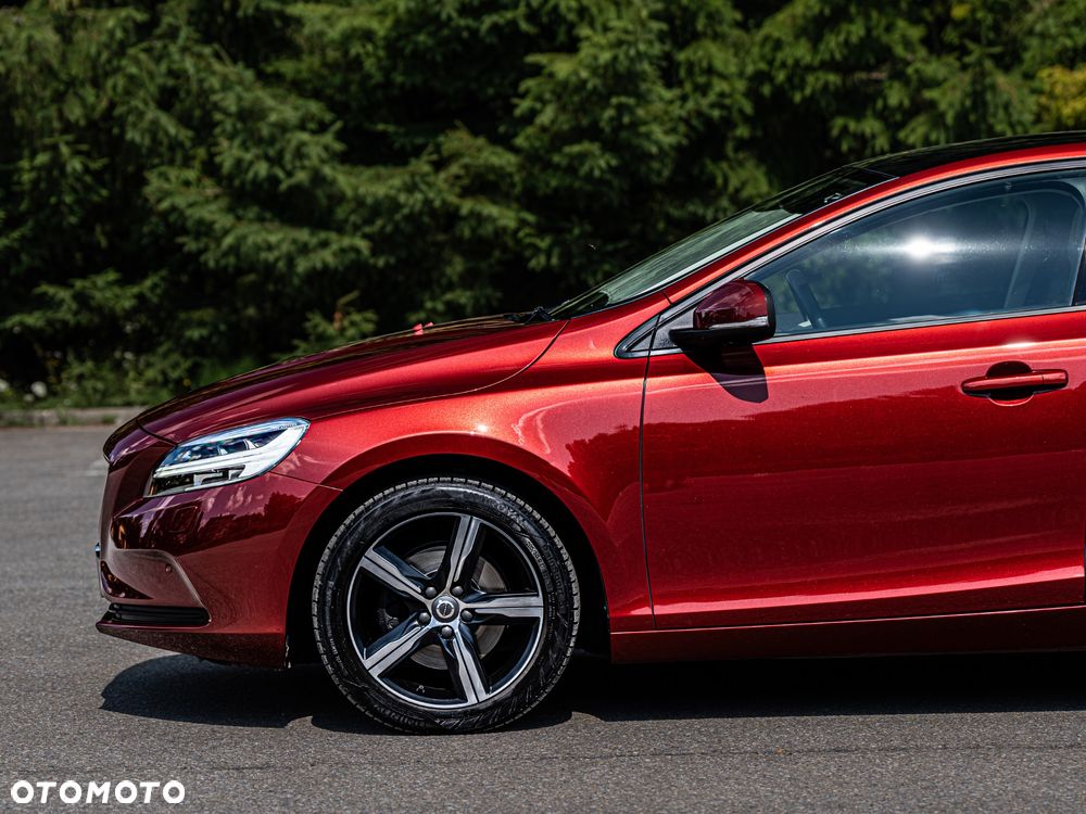 Volvo V40 T2 Drive-E Momentum - 10