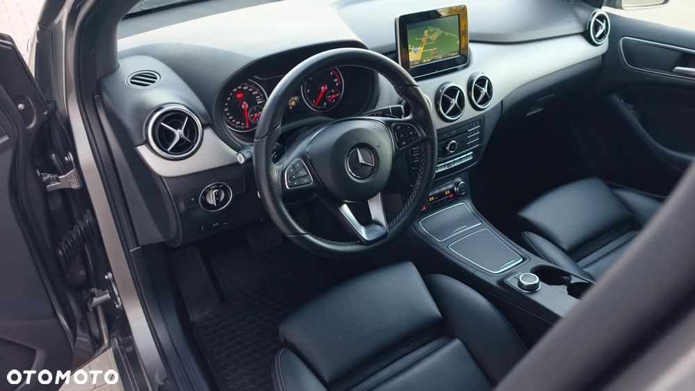 Mercedes-Benz Klasa B 180 d 7G-DCT Edition - 24