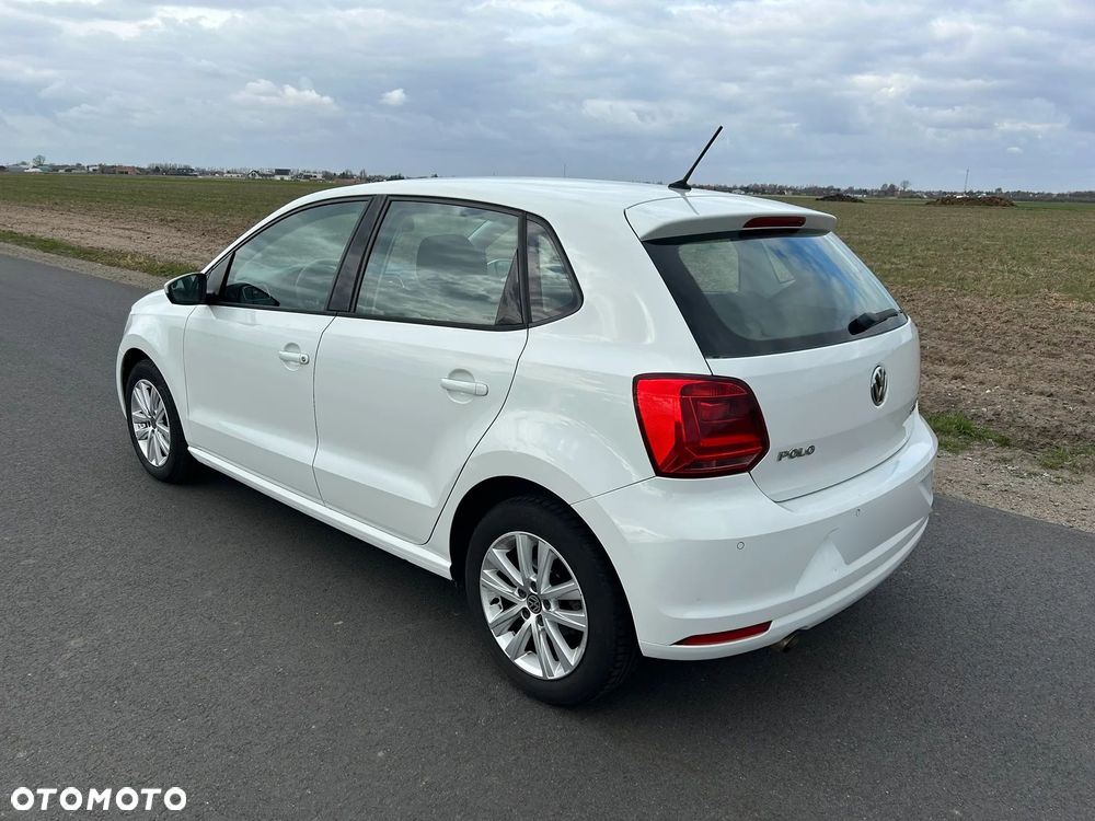 Volkswagen Polo 1.4 TDI (Blue Motion Technology) Comfortline - 7
