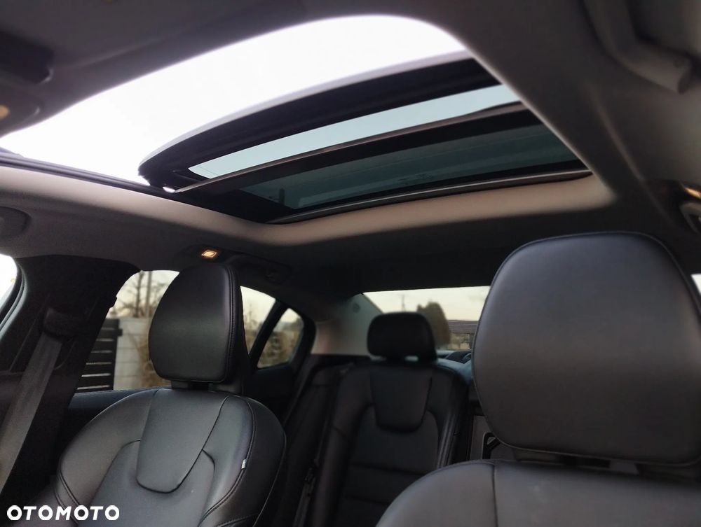 Volvo S60 B5 B Geartronic RDesign - 19