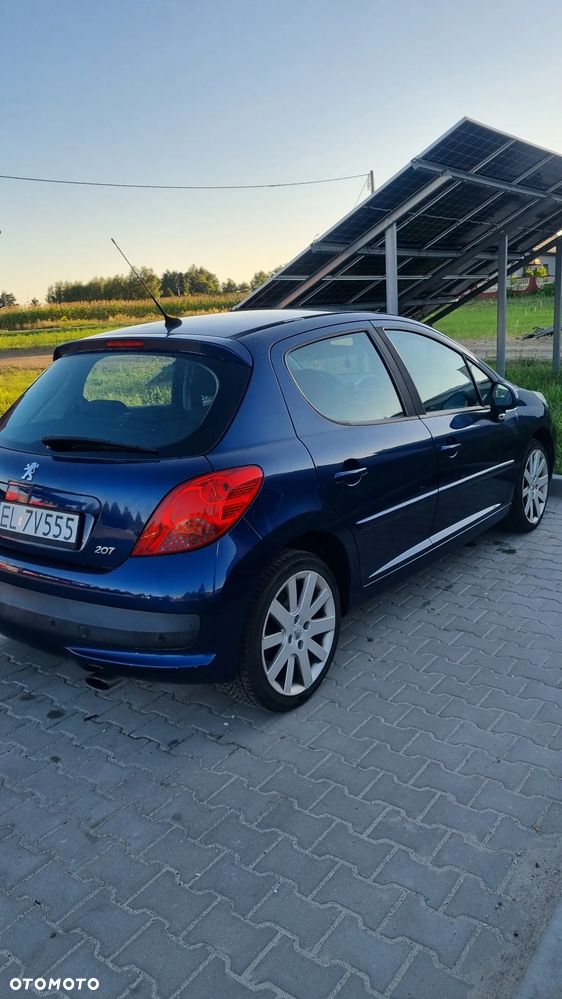 Peugeot 207 1.6 - 6
