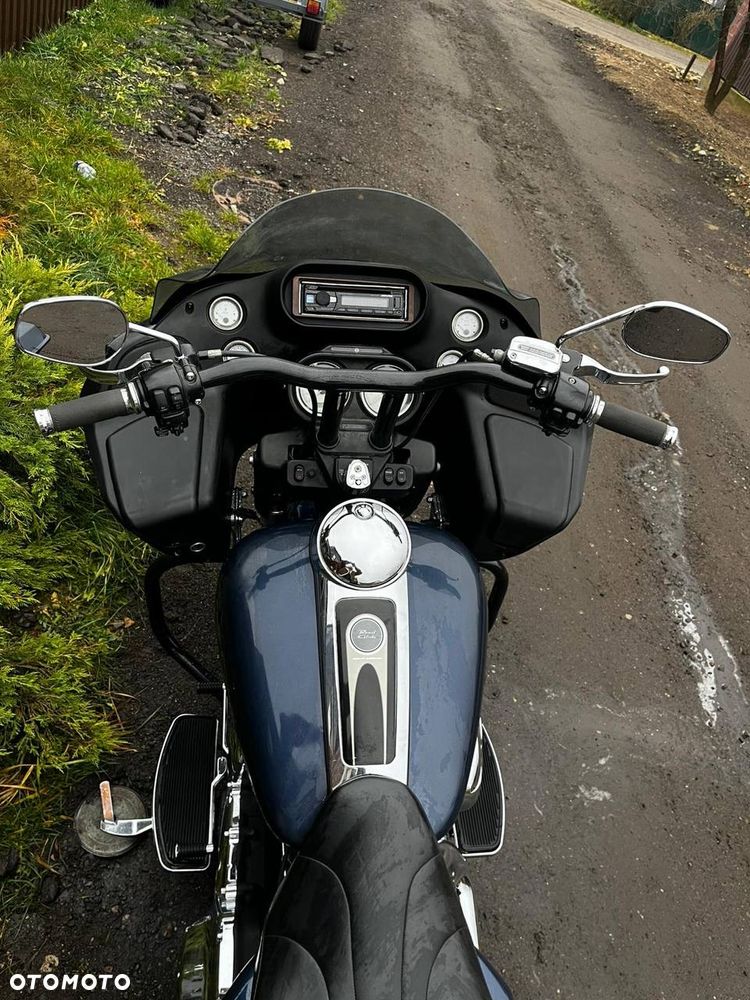 Harley-Davidson Touring Road Glide - 3