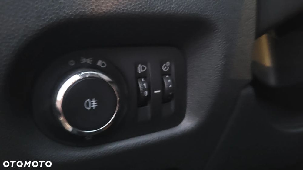 Opel Corsa - 9