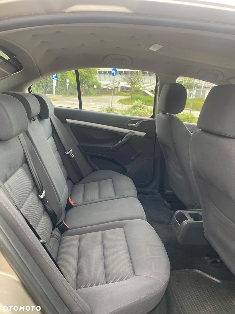 Skoda Octavia 1.9 TDI Ambiente - 10