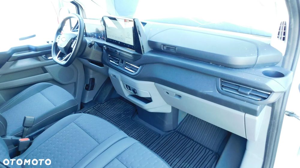 Ford TRANSIT CUSTOM Nowy Model  2.0 136PS. Led  Felgi Alu  Automat Titanium FV23% - 23