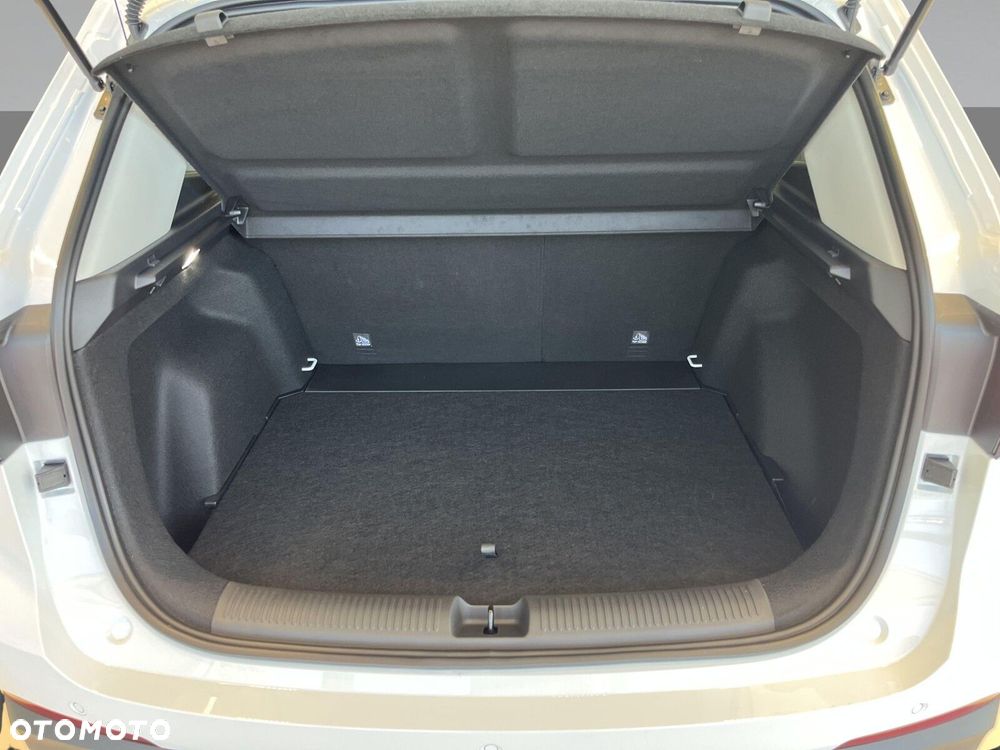MG ZS - 19
