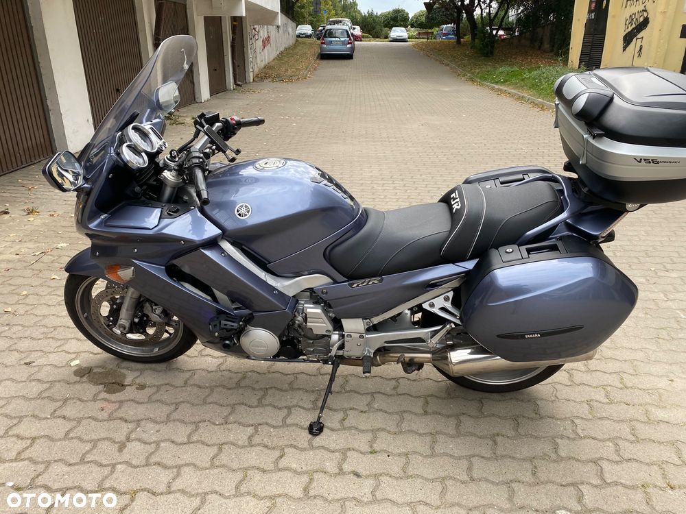 Yamaha FJR - 17